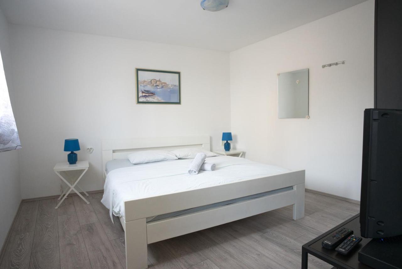 Apartment Fly สปลิท ภายนอก รูปภาพ
